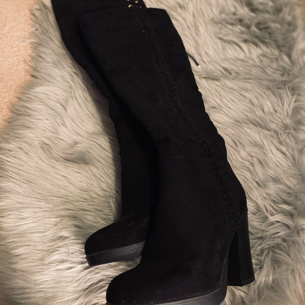 Forever 21 Elegant Black Women's Boots
